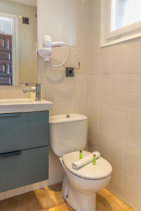 Holidays Penthouse Vues Panoramiques Sur Le Port Naval,Un Sejour Elegant Assure " Wifi Parquing Gratuit Rosas Exterior foto